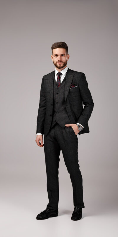 Костюм тройка серый в крупную чёрную клетку Sezzar.by
