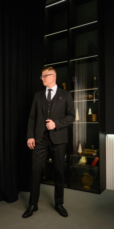 Костюм мужской тройка на высокий рост Sezzar.by